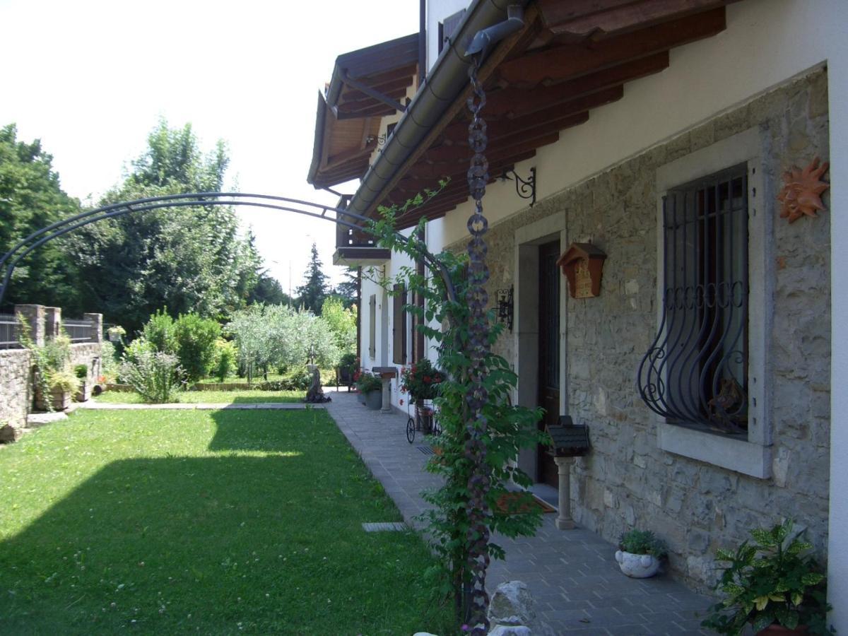 B&B Scaccia Pensieri Tarcento Buitenkant foto